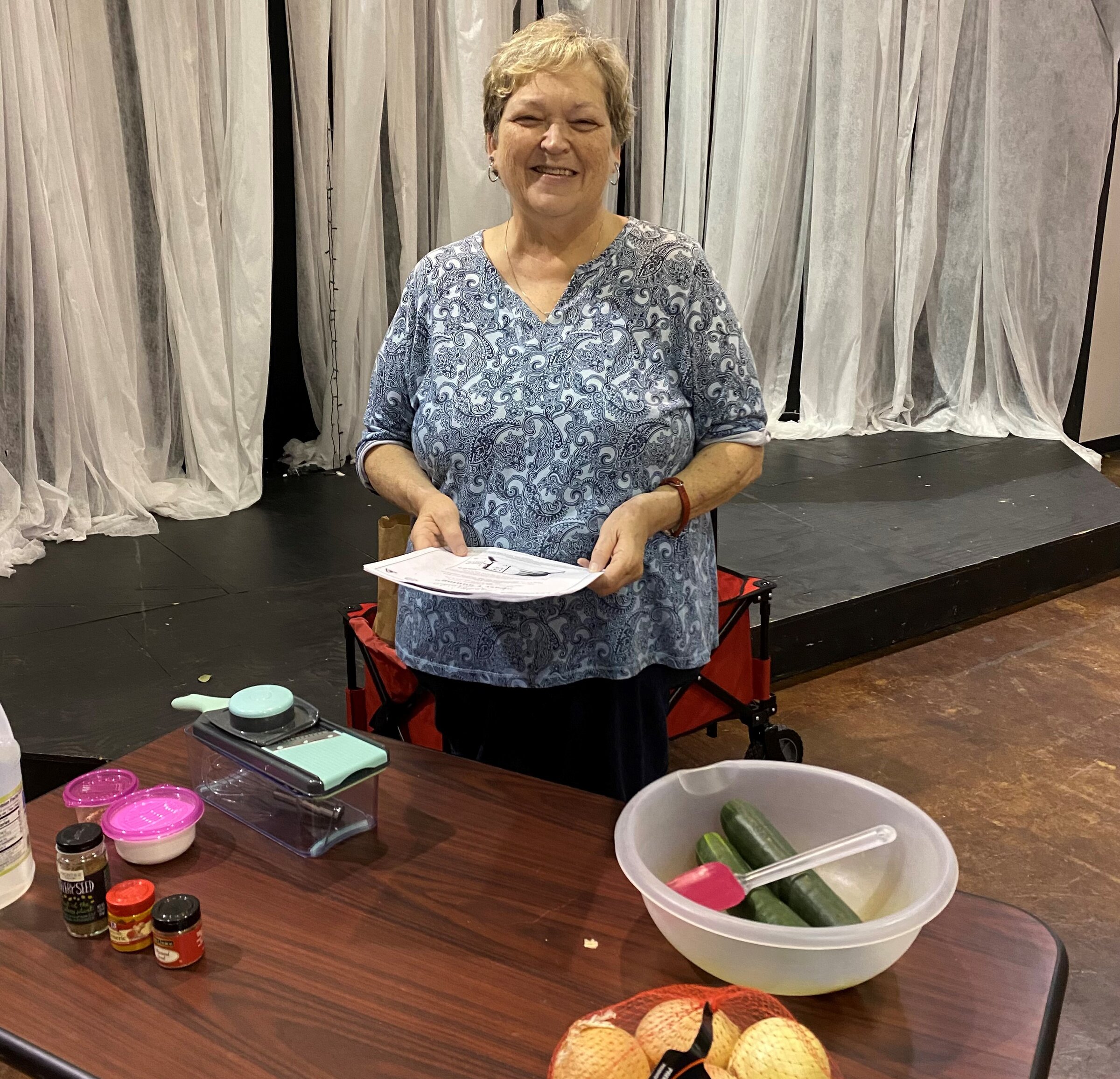 Extension club learns canning