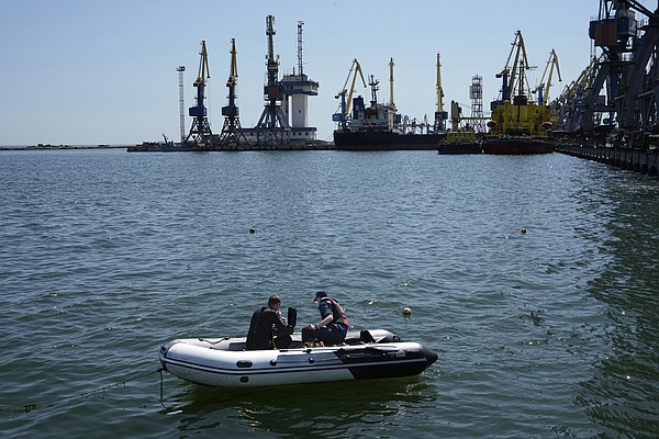 Ukraine's grain is ready to go. But ships aren't. Why? Risk. - Vimarsana News