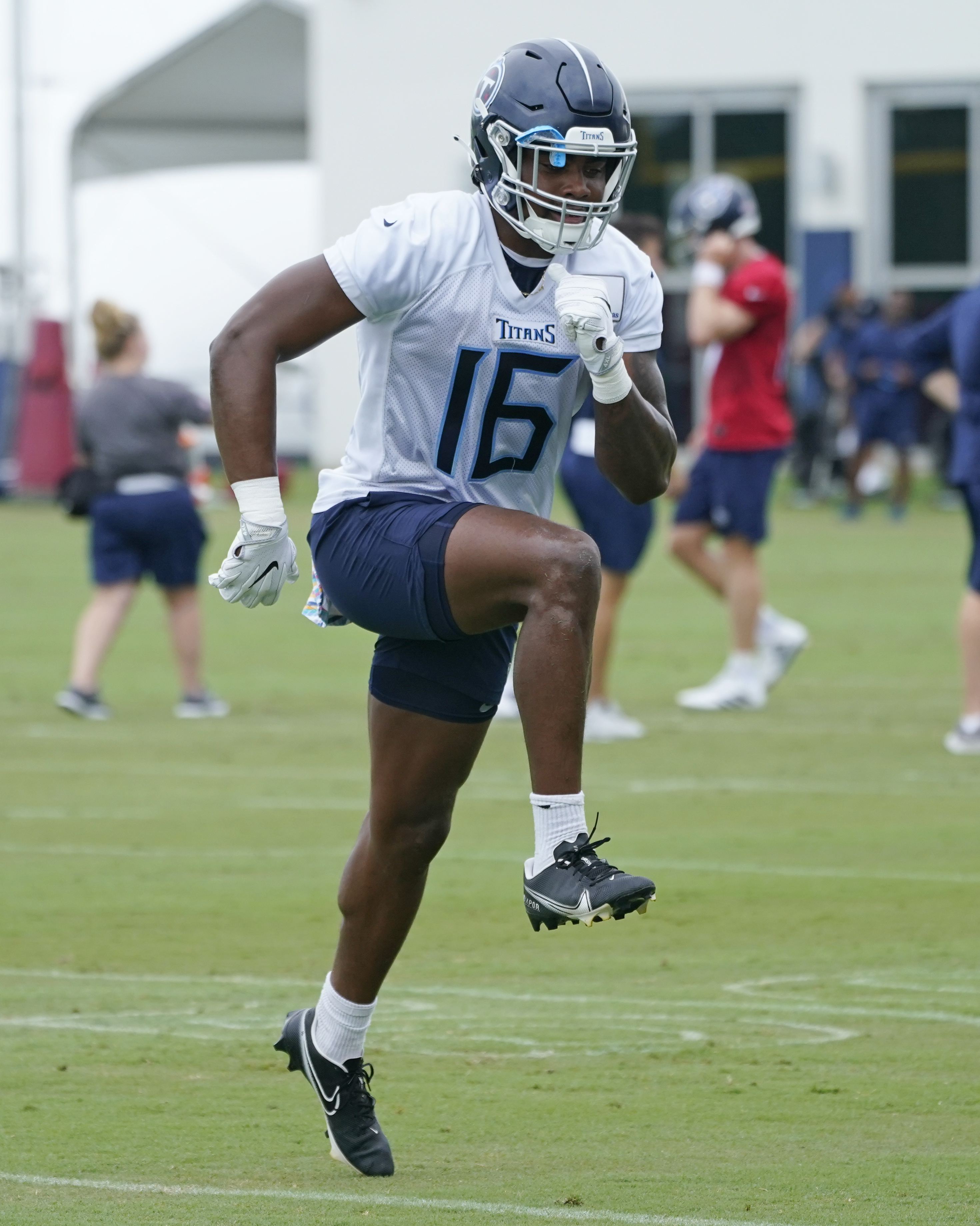 Titans Rookie WR Treylon Burks: Day 1 Training Camp Highlights 