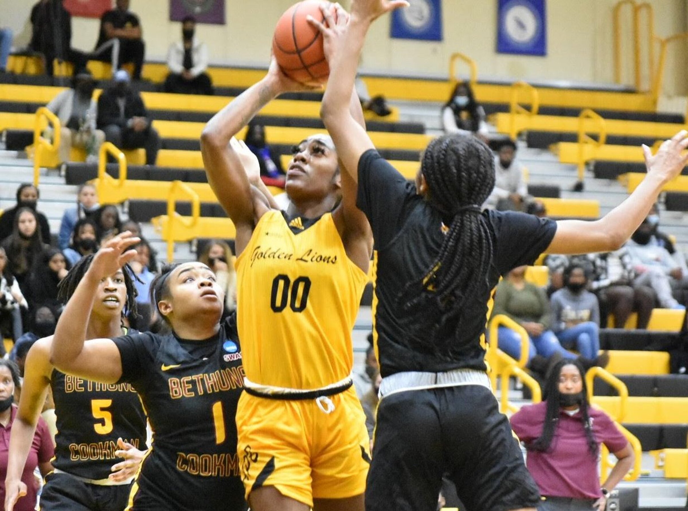 Lady  Lions to host Hogs