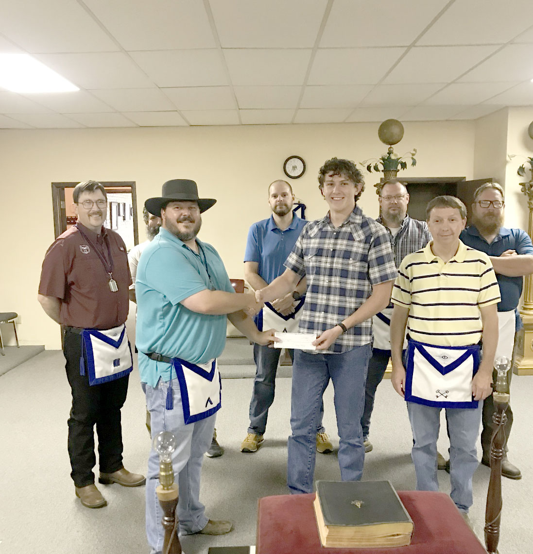 Club news featuring Genealogists, bowlers and Fly Tyers - Vimarsana News