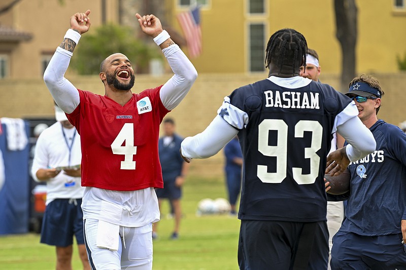 Dak Prescott believes Cowboys offense loaded with plenty of