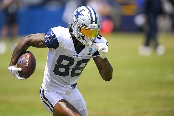 Rookie WR Simi Fehoko Hints at Cowboys Jersey Number w/ T.O.