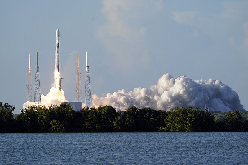 A SpaceX Falcon 9 rocket, with the Korea Pathfinder Lunar Orbiter, or KPLO, lifts off from launch complex 40 at the Cape Canaveral Space Force Station Thursday, Aug. 4, 2022, in Cape Canaveral, Fla. South Korea joined the stampede to the moon Thursday with the launch of a lunar orbiter that will scout out future landing spots.  (AP Photo/John Raoux)