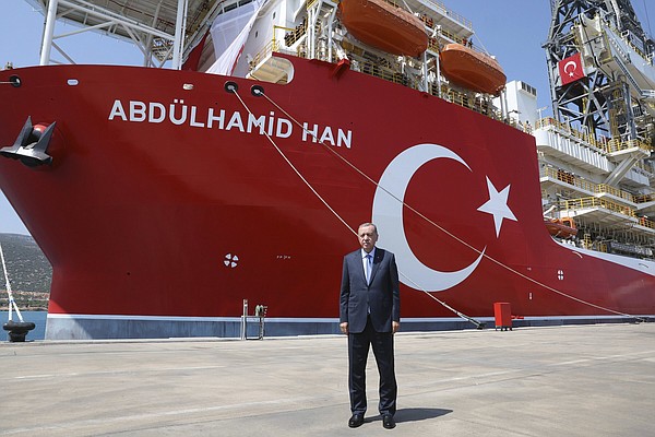 Turkey inaugurates new drill ship