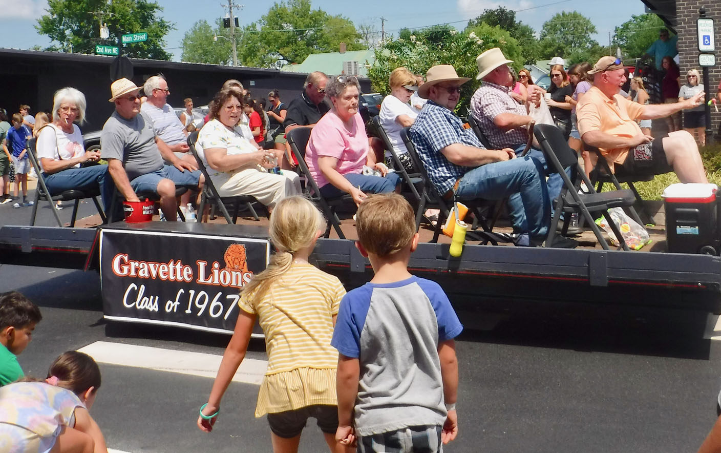 Visitors come from miles around to help Gravette 'celebrate community