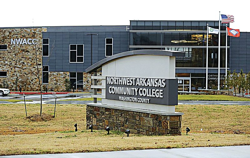 El Colegio del noroeste de Arkansas en el condado Washington, ubicado cerca de Arvest Ballpark en Springdale. (Foto: NWA Democrat-Gazette/David Gottschalk)