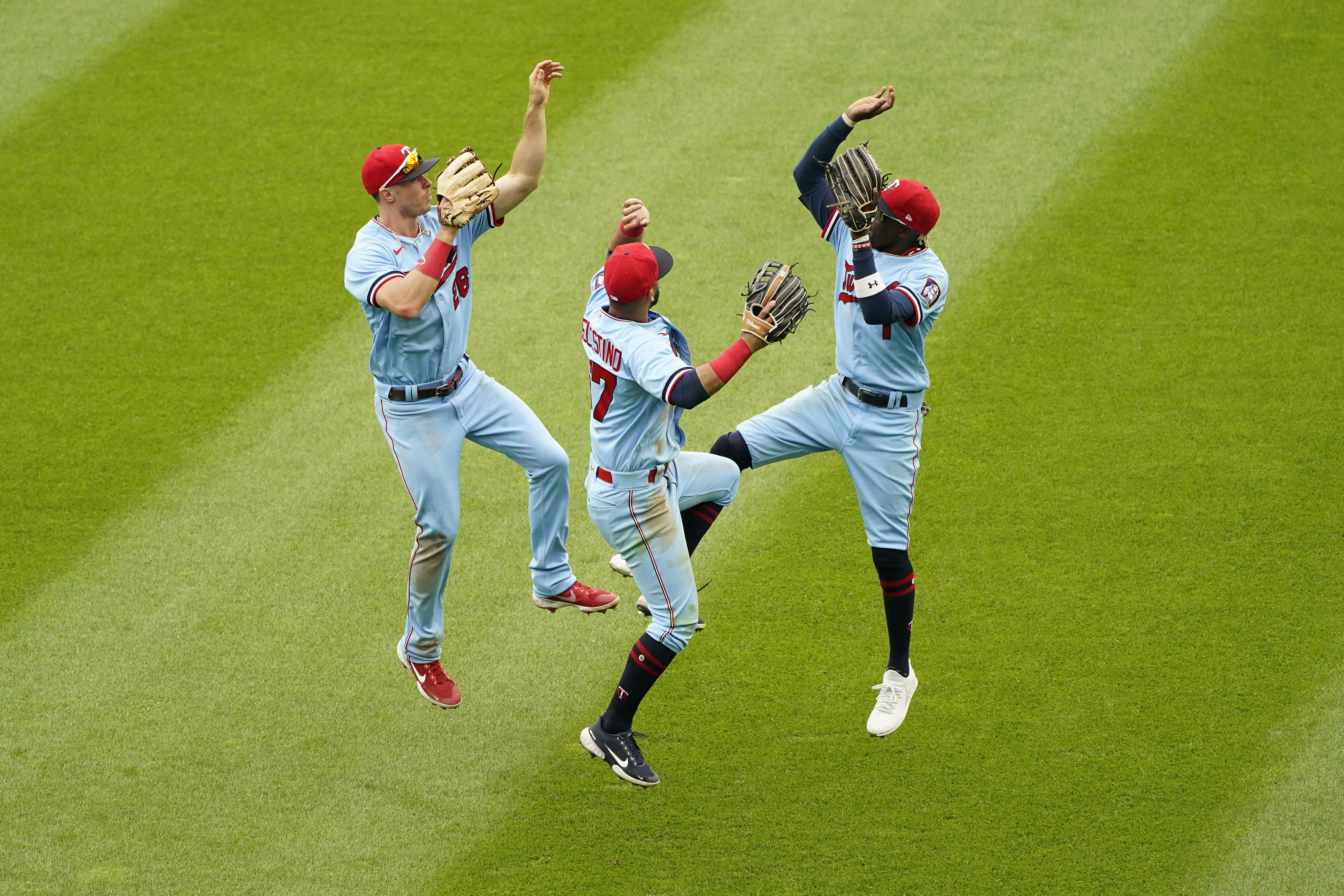 Miranda, Framer help Minnesota Twins beat Kansas City Royals 2-0