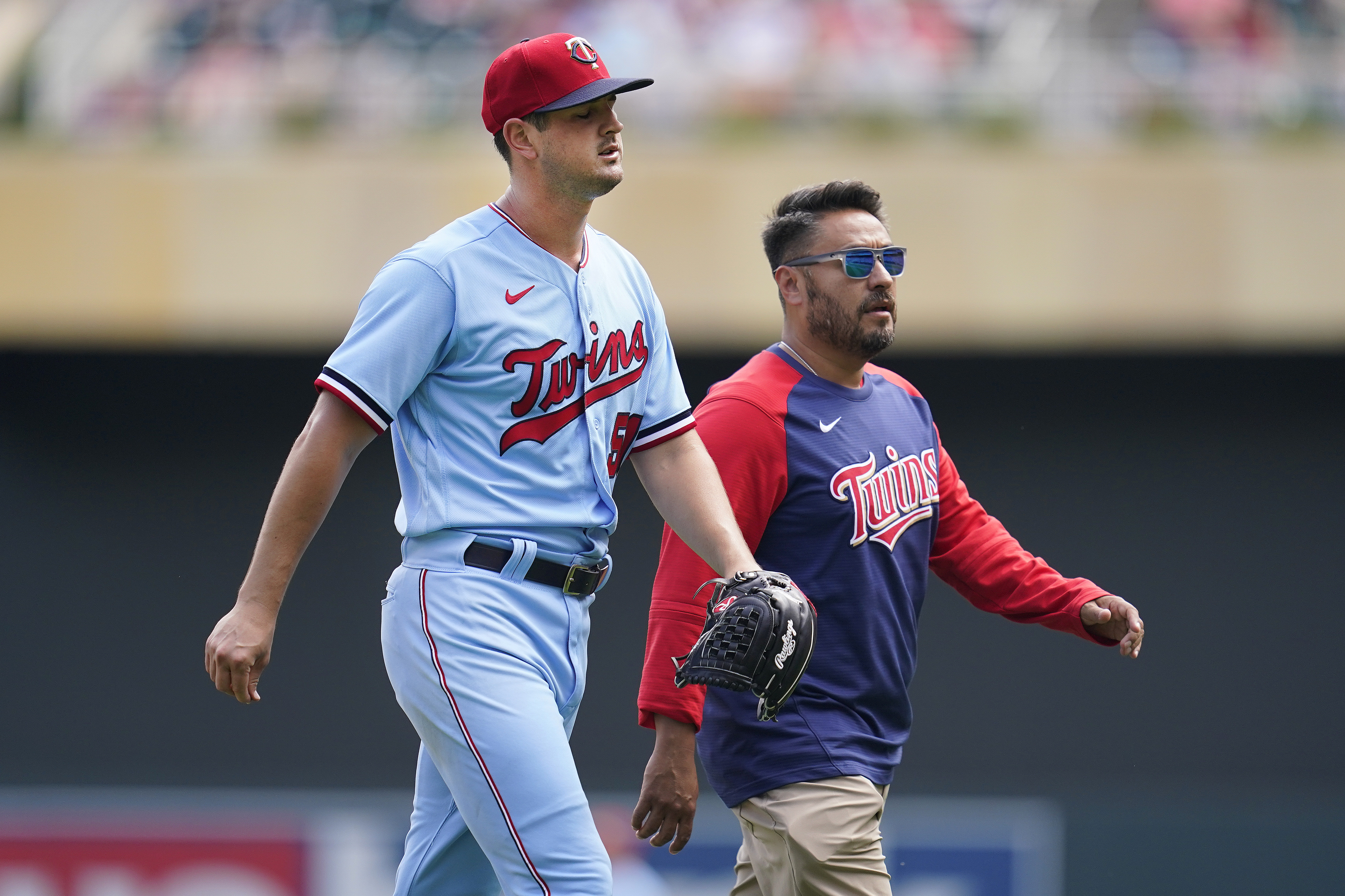 Recently acquired pitcher Tyler Mahle leaves third Twins start