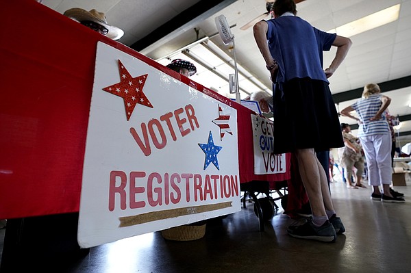 Election staff abruptly quits, upending rural Texas county - Vimarsana News