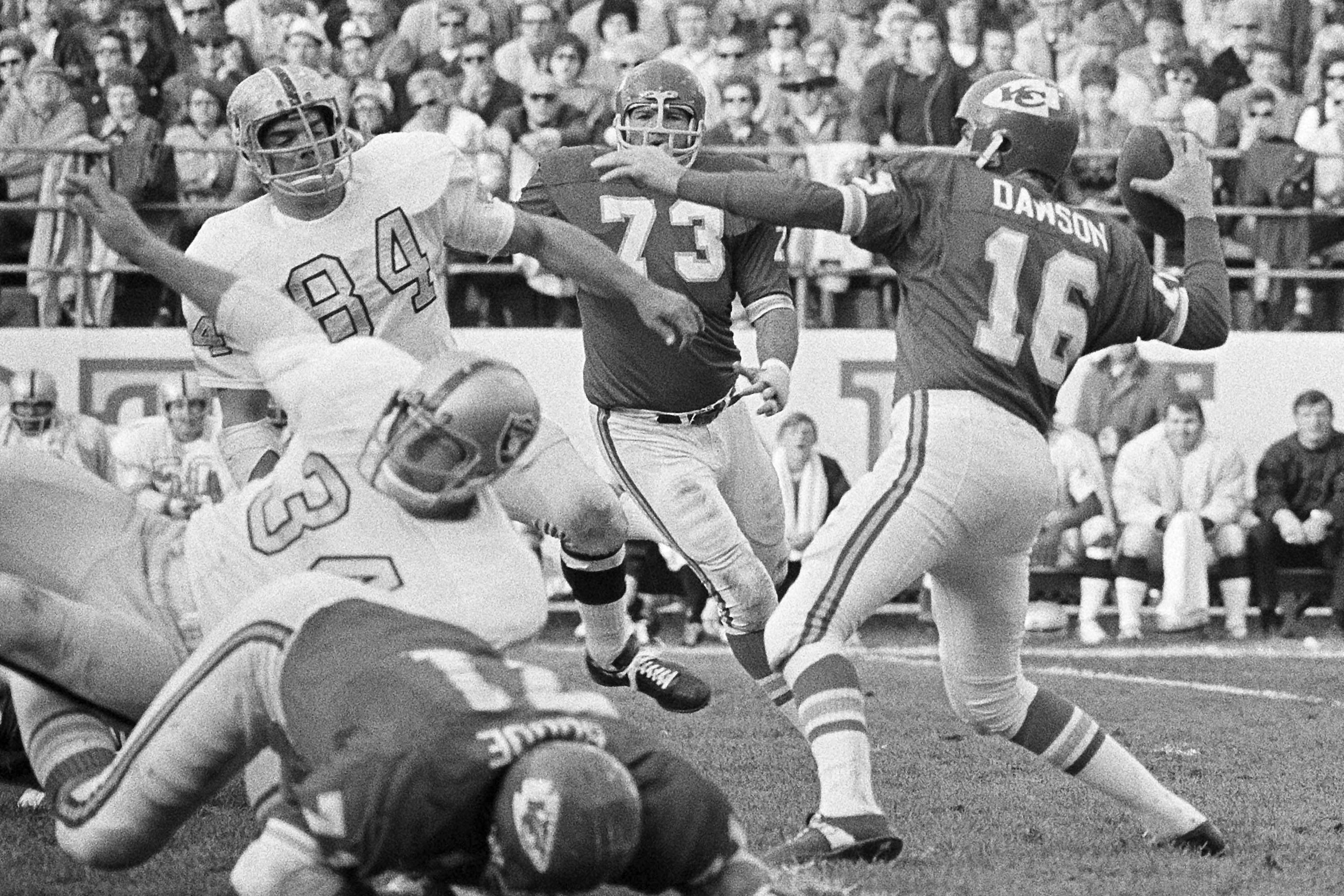 Hall of Fame Memories: 1972: Alliance's Len Dawson played in HOF Game  before being enshrined