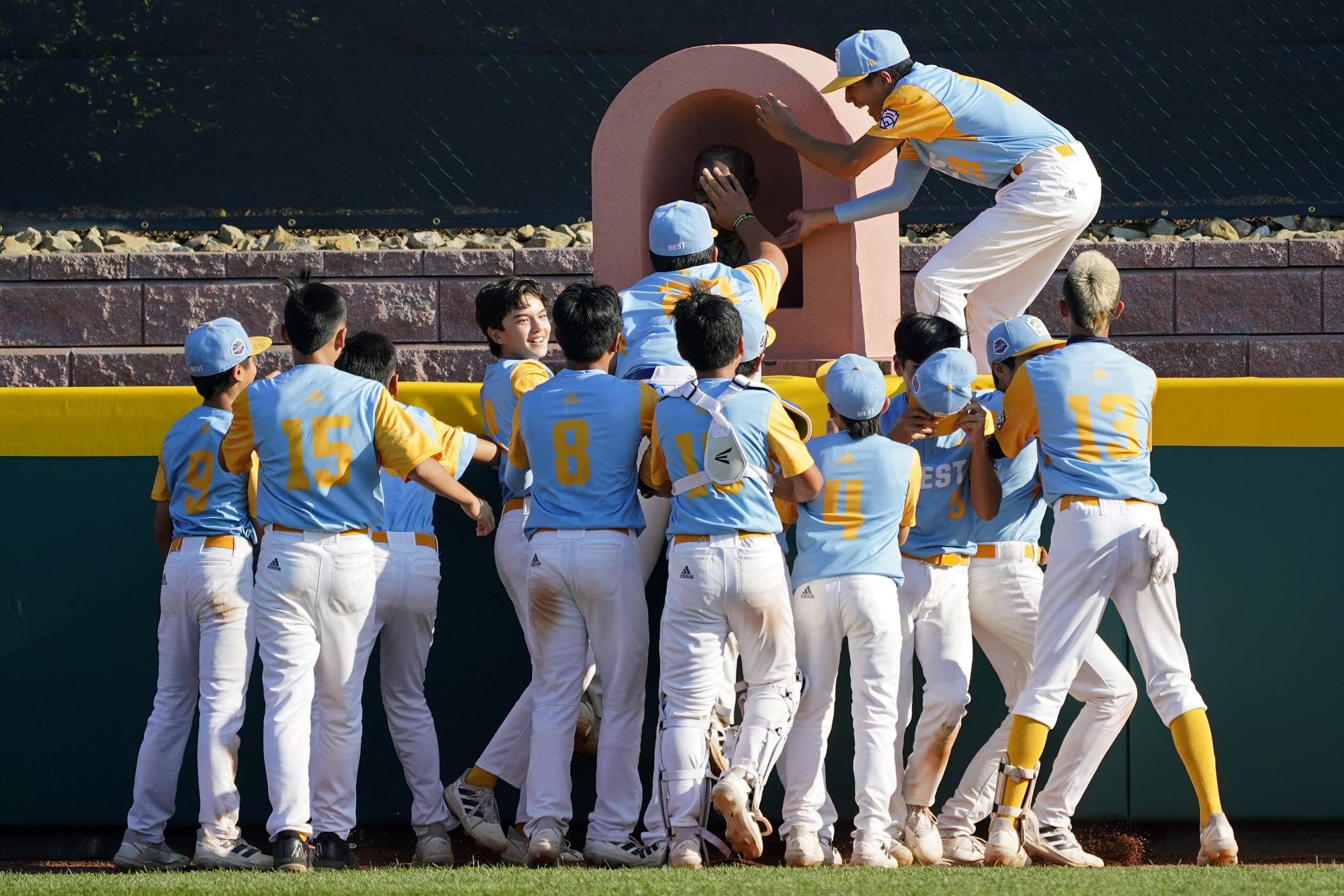 Cherry Hill Atlantic falls to Curacao in Senior Little League World Series  final 