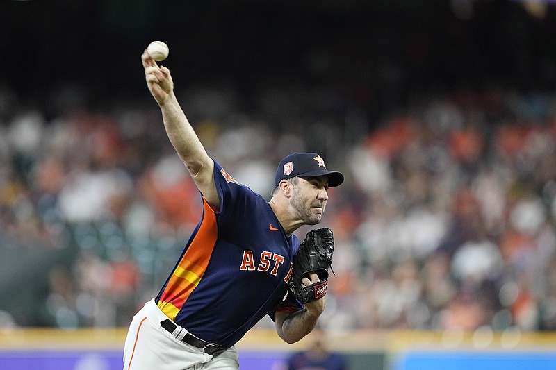 Verlander exits early; Astros hold on for 3-1 win over O's