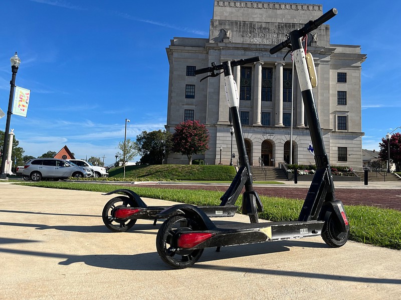 Bird scooters deployed across Twin Cities | Texarkana Gazette