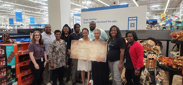 District receives $2,000 donation - Vimarsana News