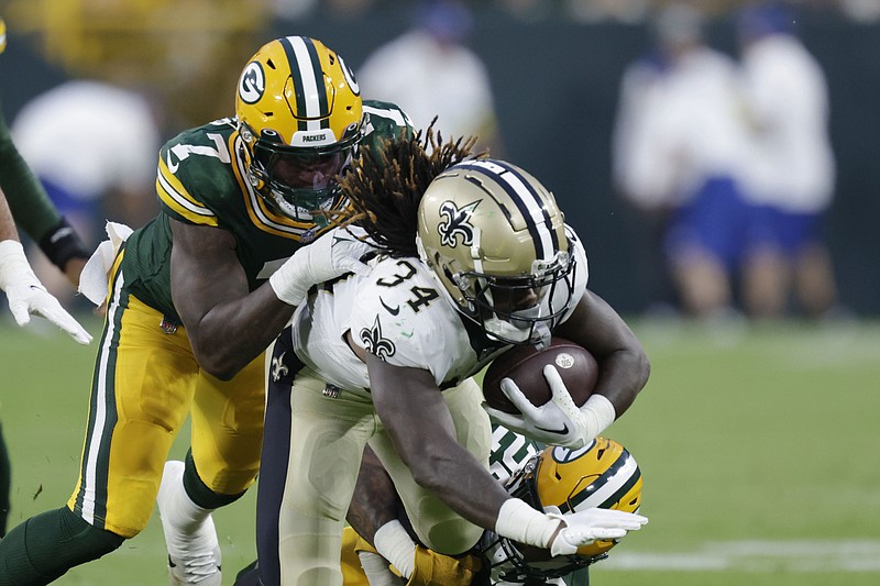 Packers' defense of NFC North title starts, yes, on defense