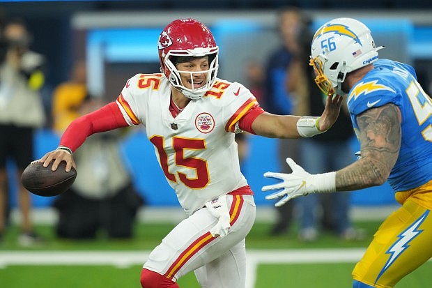 AFC West: Chiefs aiming for division titles of Broncos, L.A. and Vegas