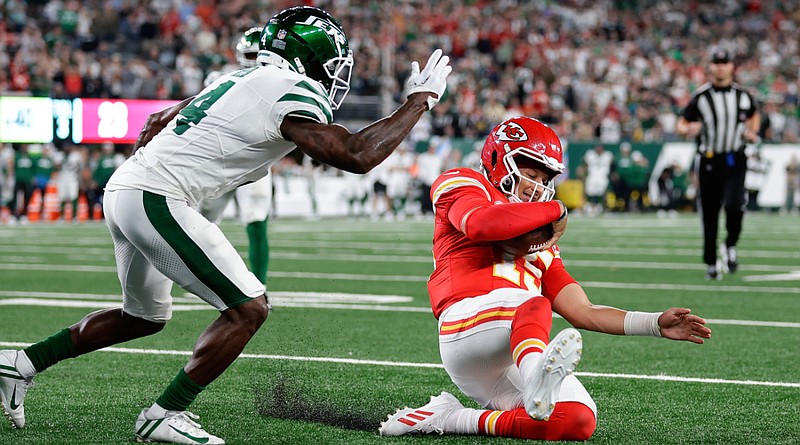 Best Super Bowl Player Prop: Will Patrick Mahomes Scramble?