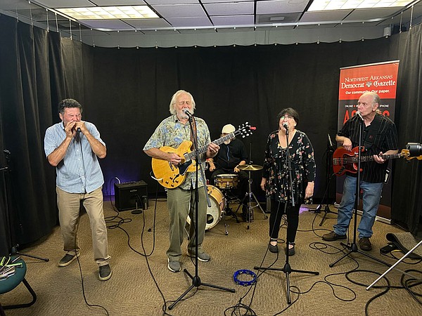 Buddy Shute has new EP, and we have songs on YouTube! - Vimarsana News