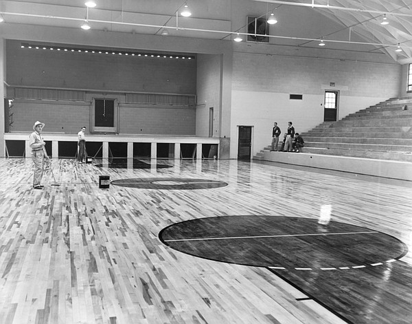 Hot Springs Board condemns historic fieldhouse - Vimarsana News