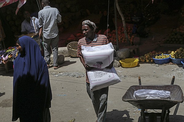 Let tech fight hunger, Gates urges in report - Vimarsana News