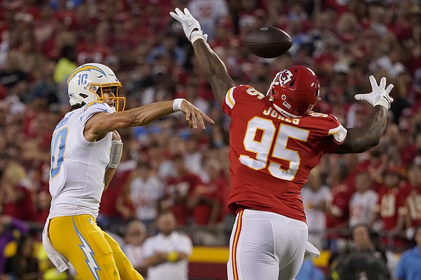 KANSAS CITY, MO - SEPTEMBER 15: Los Angeles Chargers safety Derwin James  Jr. (3) after an NFL game between the Los Angeles Chargers and Kansas City  Chiefs on September 15, 2022 at