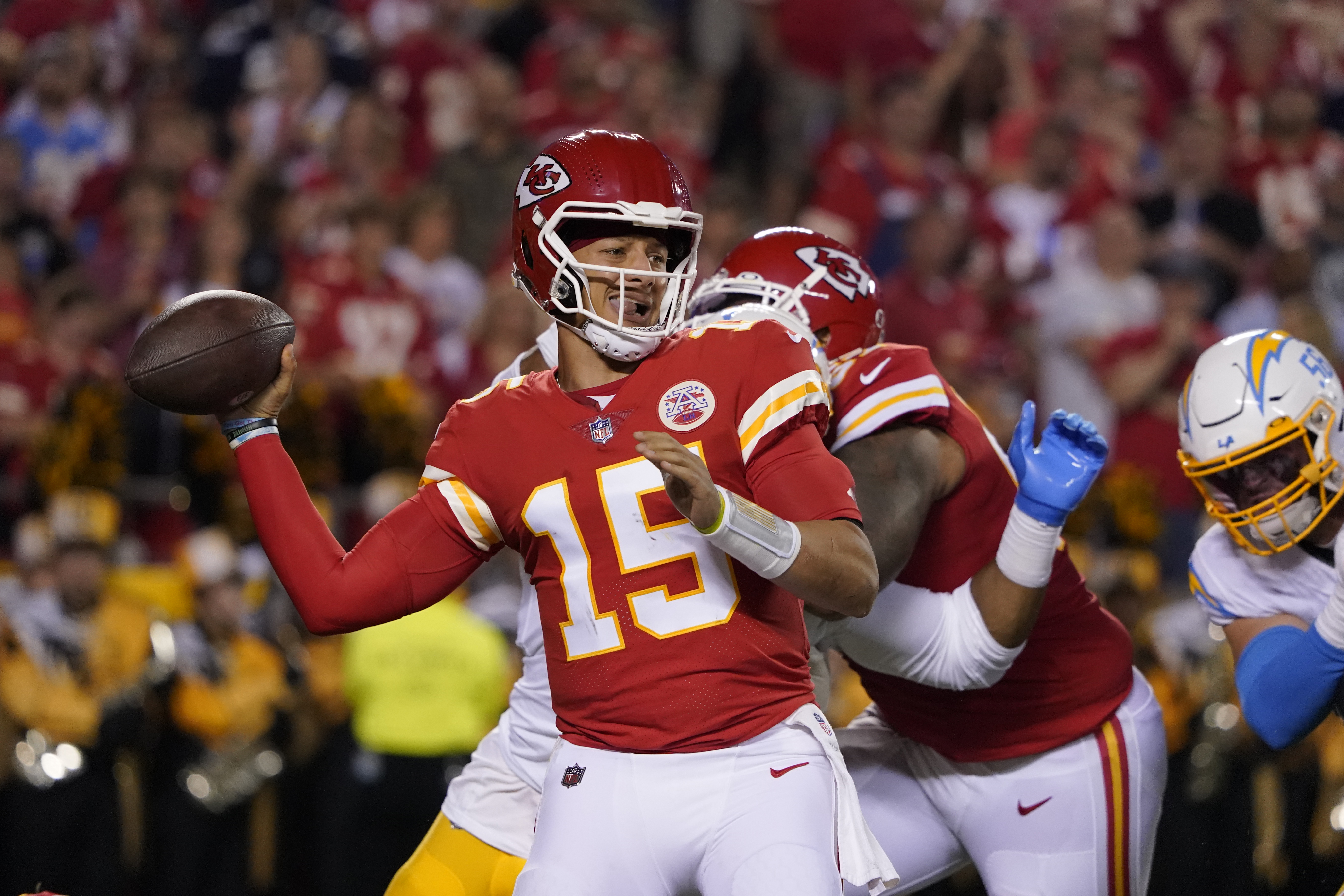 Kansas City Chiefs, Los Angeles Chargers to play Sept. 15 on