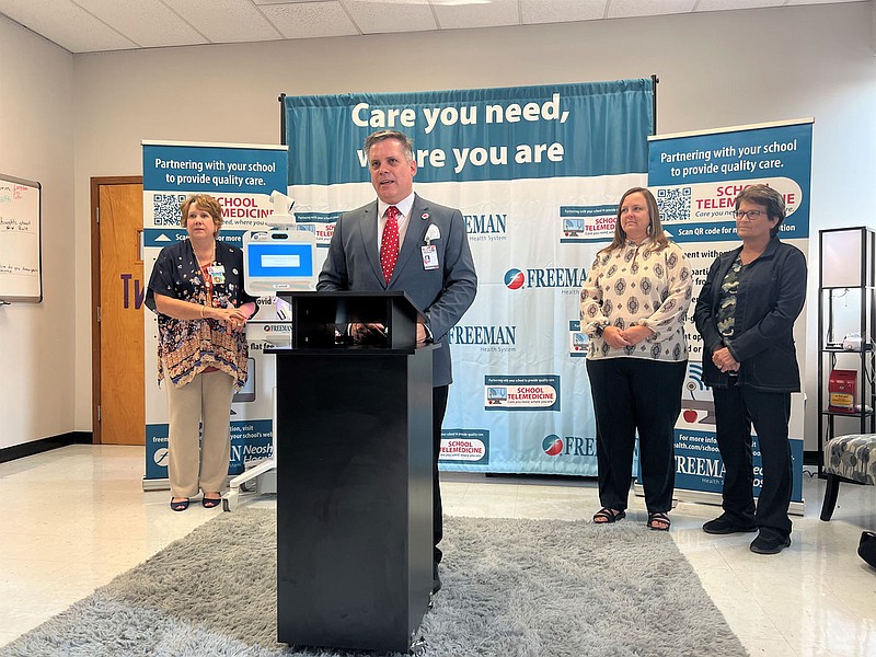 ALEXUS UNDERWOOD/SPECIAL TO MCDONALD COUNTY PRESS
Renee Denton, Ken Schutten, Angie Brewer, and Tracy Allman discuss the new telemedicine option at Freeman's telemedicine press conference held at the school. The service is available to all students and staff at MCHS.