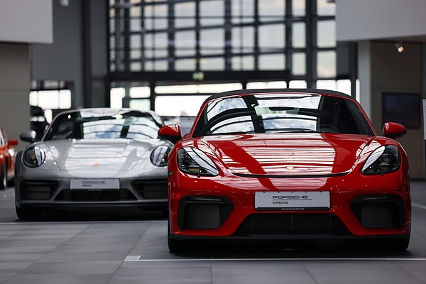 Porsche IPO gain for VW at $9.4B - Vimarsana News