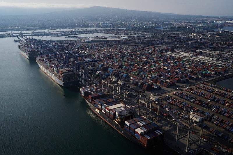 Container ships at the Port of Los Angeles in Los Angeles, California, on Nov. 16, 2021. MUST CREDIT: Bloomberg photo by Bing Guan