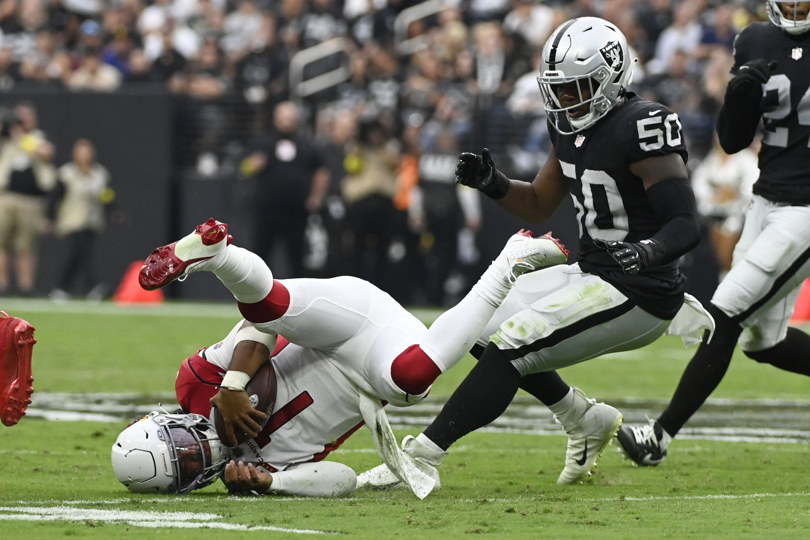 Las Vegas Raiders linebacker Jayon Brown (50) before a NFL