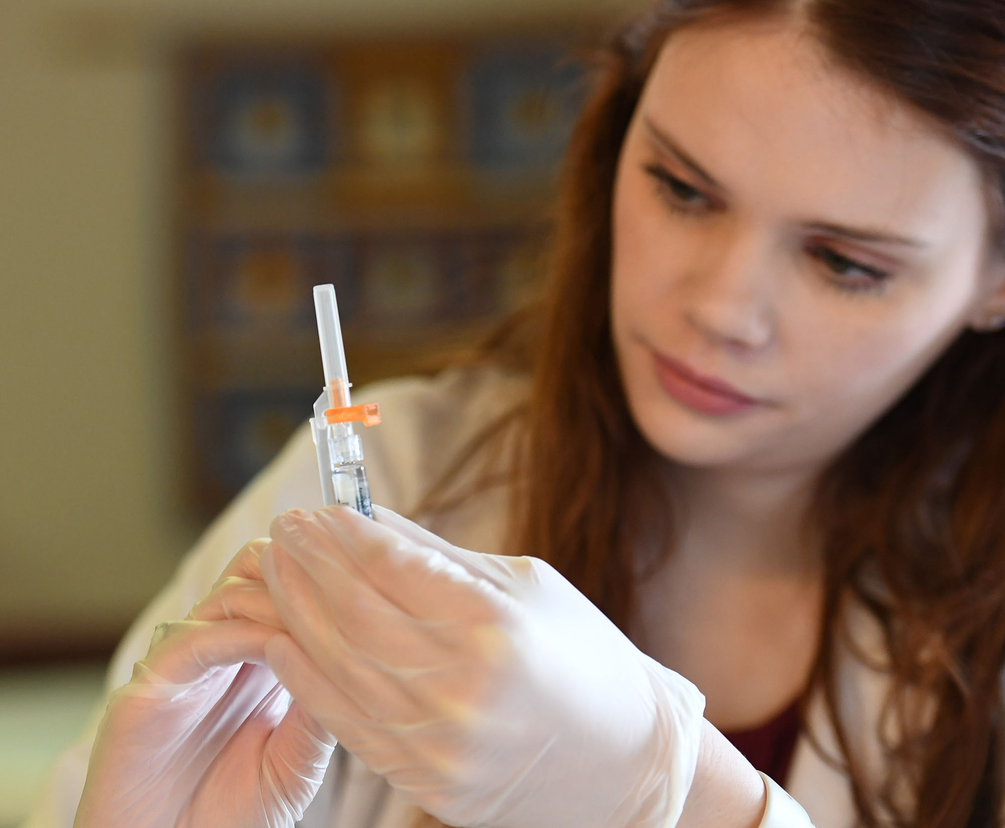Roll up your sleeve, time for a flu vaccine, health officials say - Vimarsana News