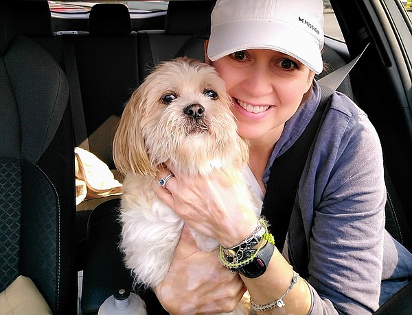 Lisa Kelley-Gibbs: Aging companion makes peace with 'Interloper' - Vimarsana News