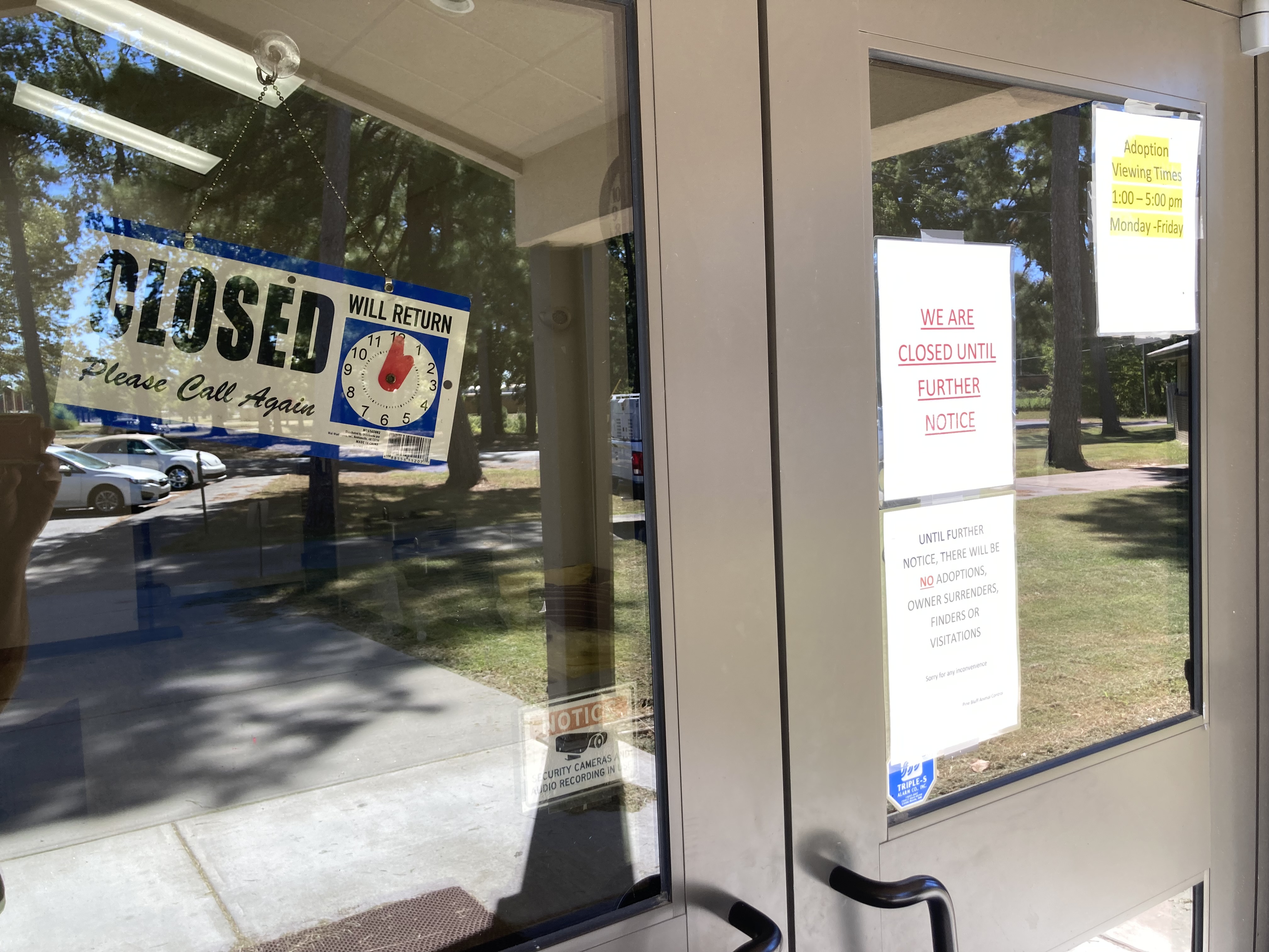 Distemper outbreak shuts Pine Bluff animal shelter