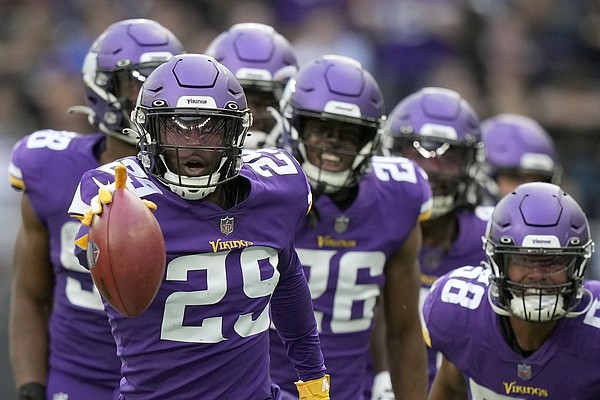 Vikings top Saints 28-25 in NFL's first London game this season