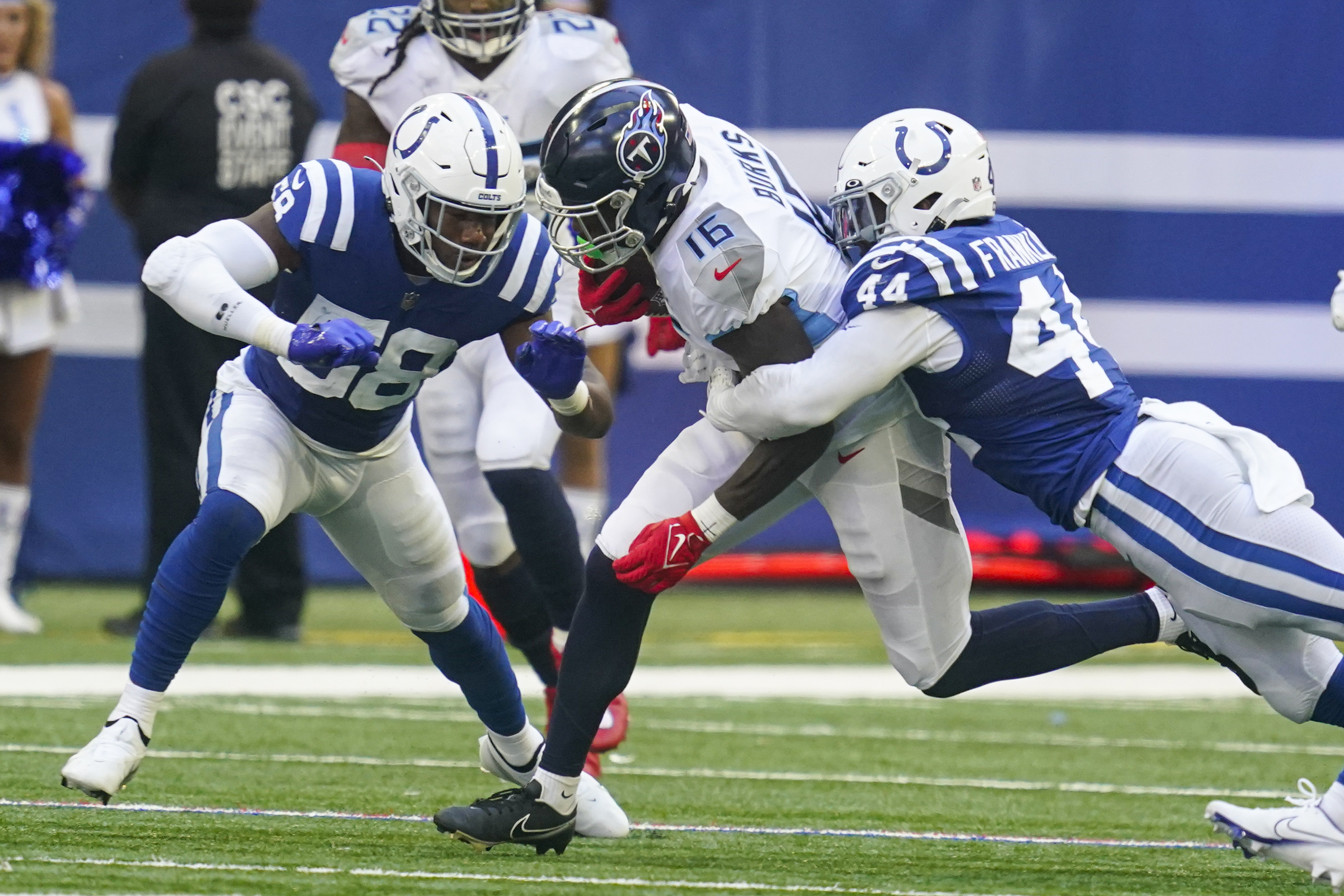 Tennessee Titans cornerback Tre Avery (30) take a break during their game  against the Indianapolis Colts Sunday, Oct. 23, 2022, in Nashville, Tenn.  (AP Photo/Wade Payne Stock Photo - Alamy