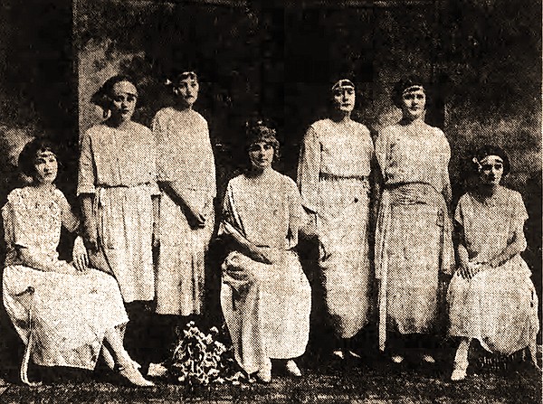 OPINION | OLD NEWS: 1922 fair judges beauties, babies - Vimarsana News