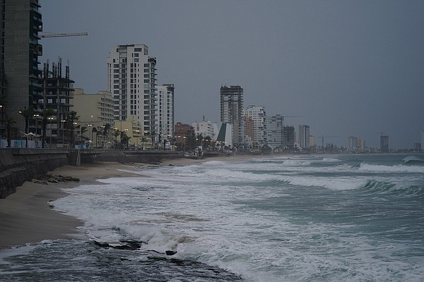 Orlene makes landfall near Mazatlan - Vimarsana News