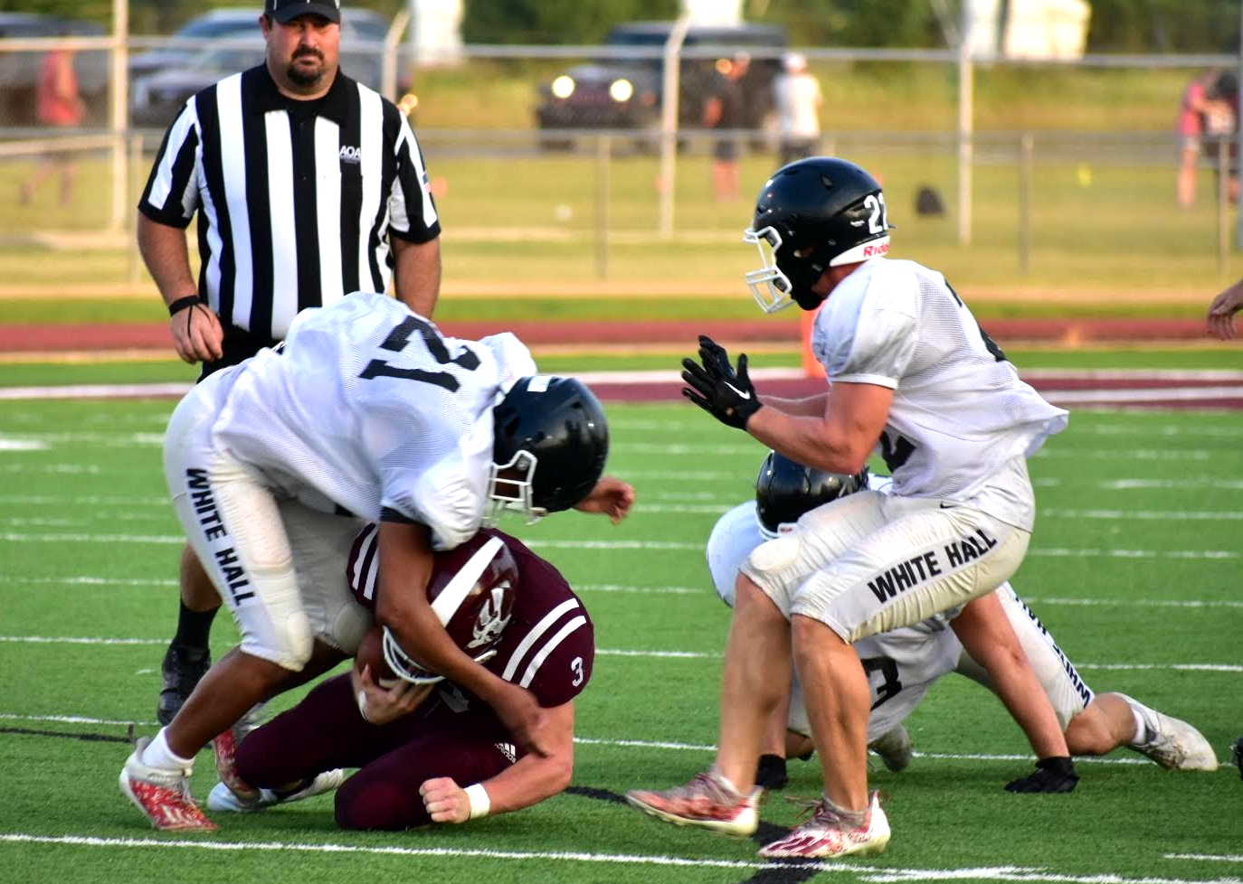 White Hall Bulldogs to host Mills for homecoming