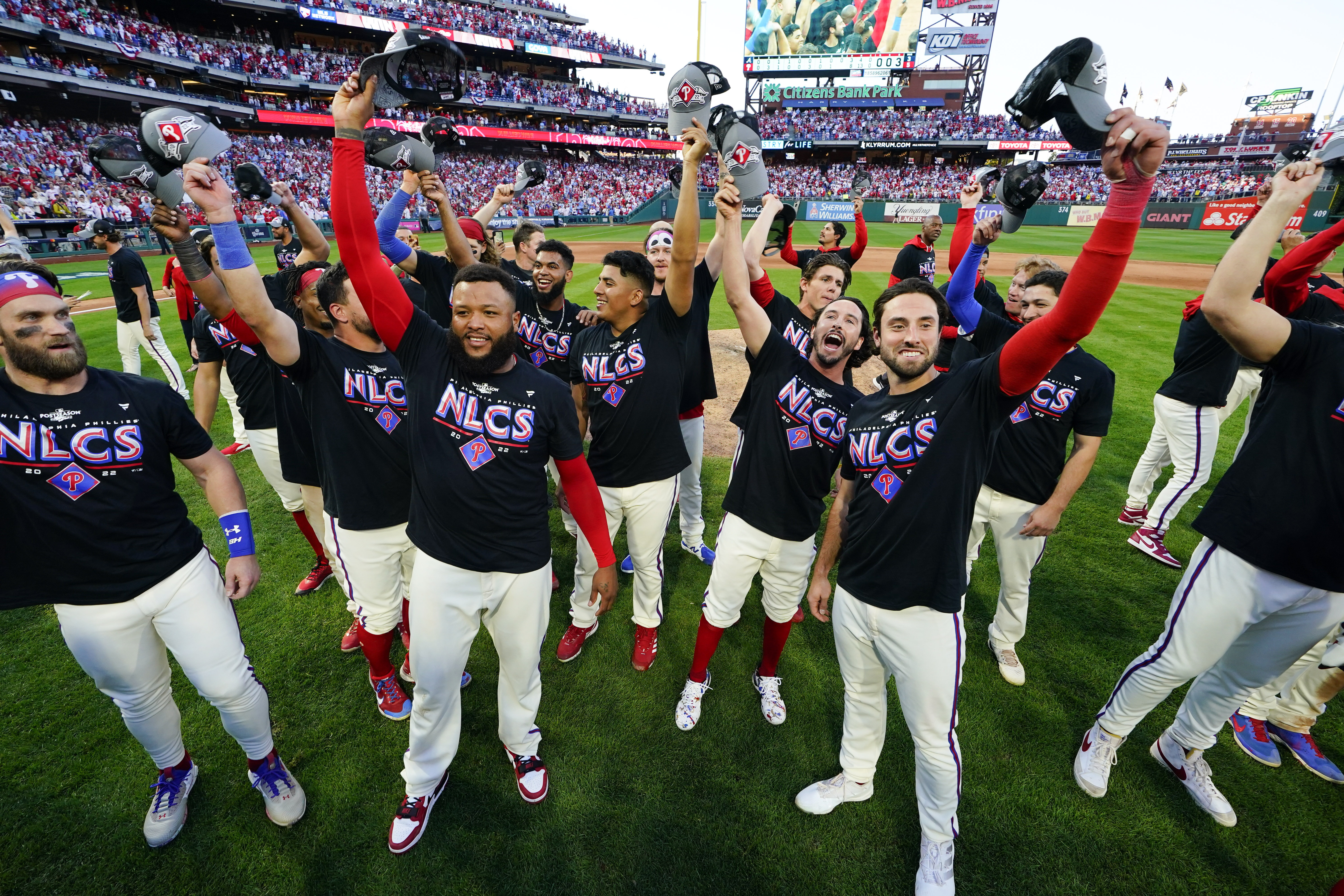 Resilient Phillies send Braves home with nail-biting Game 4 win