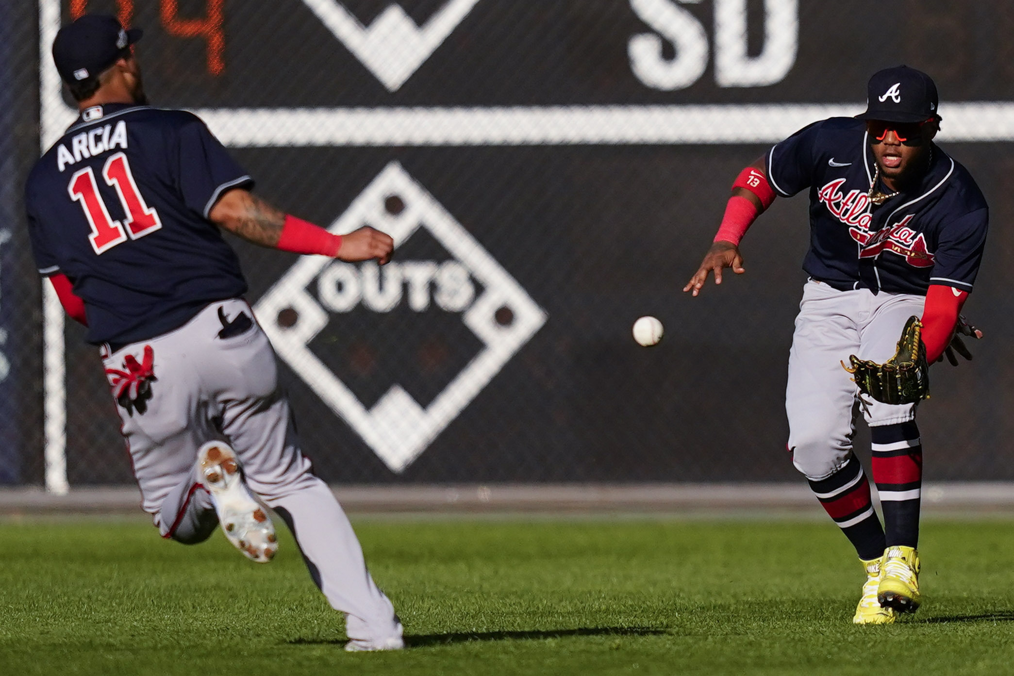 Ronald Acuna Jr. socks Nos. 38 and 39 as Braves trip Phils