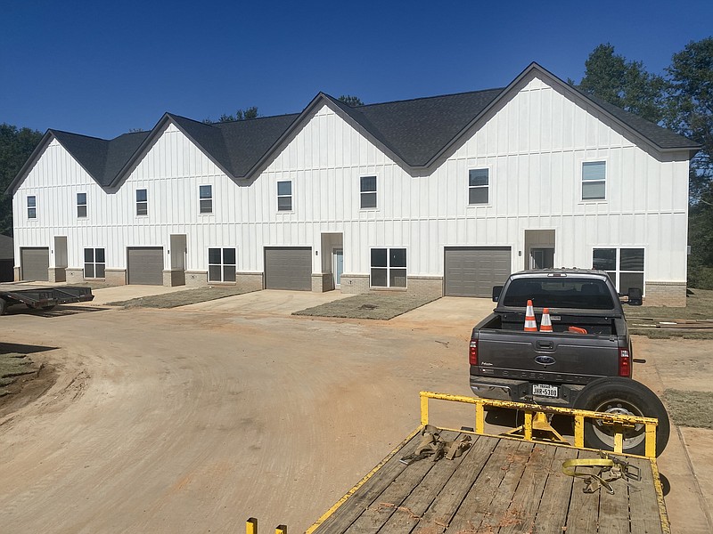Nash townhouses, duplexes nearing completion Texarkana Gazette