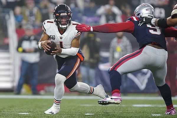 Fields shines in Bears' victory - Vimarsana News