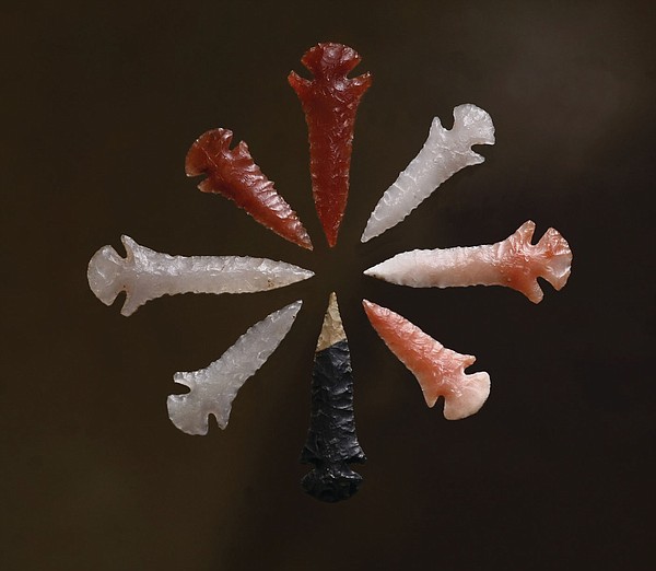 David Bogle will share his collection of Native artifacts during November - Vimarsana News