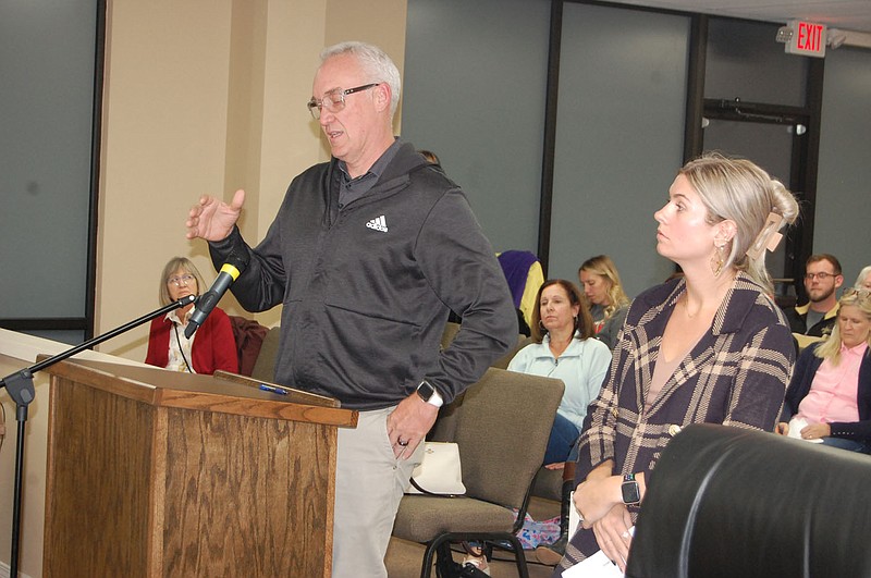 Bella Vista council OKs salary for city clerk, stipend for dispatchers Northwest Arkansas