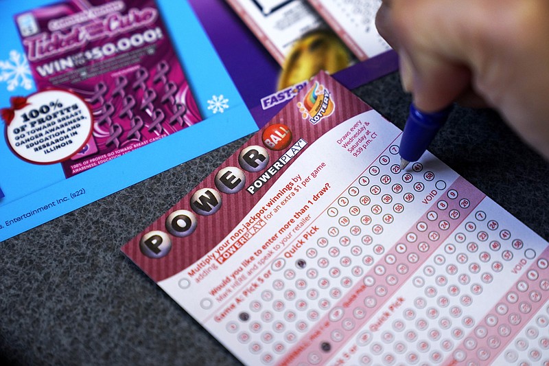 No One Hit Powerball Jackpot New Drawing An Estimated 800M