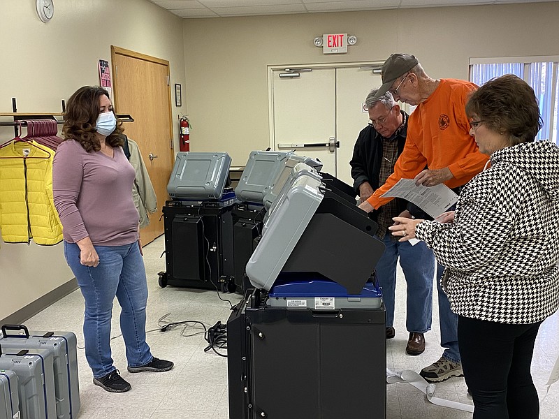 Anakin Bush/Fulton Sun photo:
Ronda Miller, Callaway County Clerk, watches as sample ballots are loaded into the polling machines. This test is done to ensure the accuracy in advance of the Nov. 8, 2022, election.