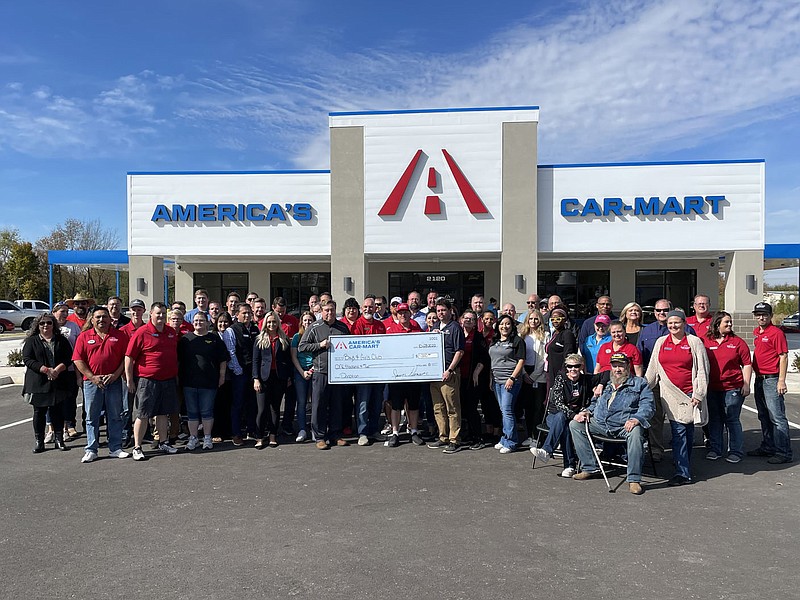 America’s CarMart donates to Boys and Girls Club of Western Benton