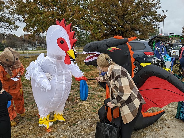 Jaycees Trunk or Treat draws in thousands - Vimarsana News