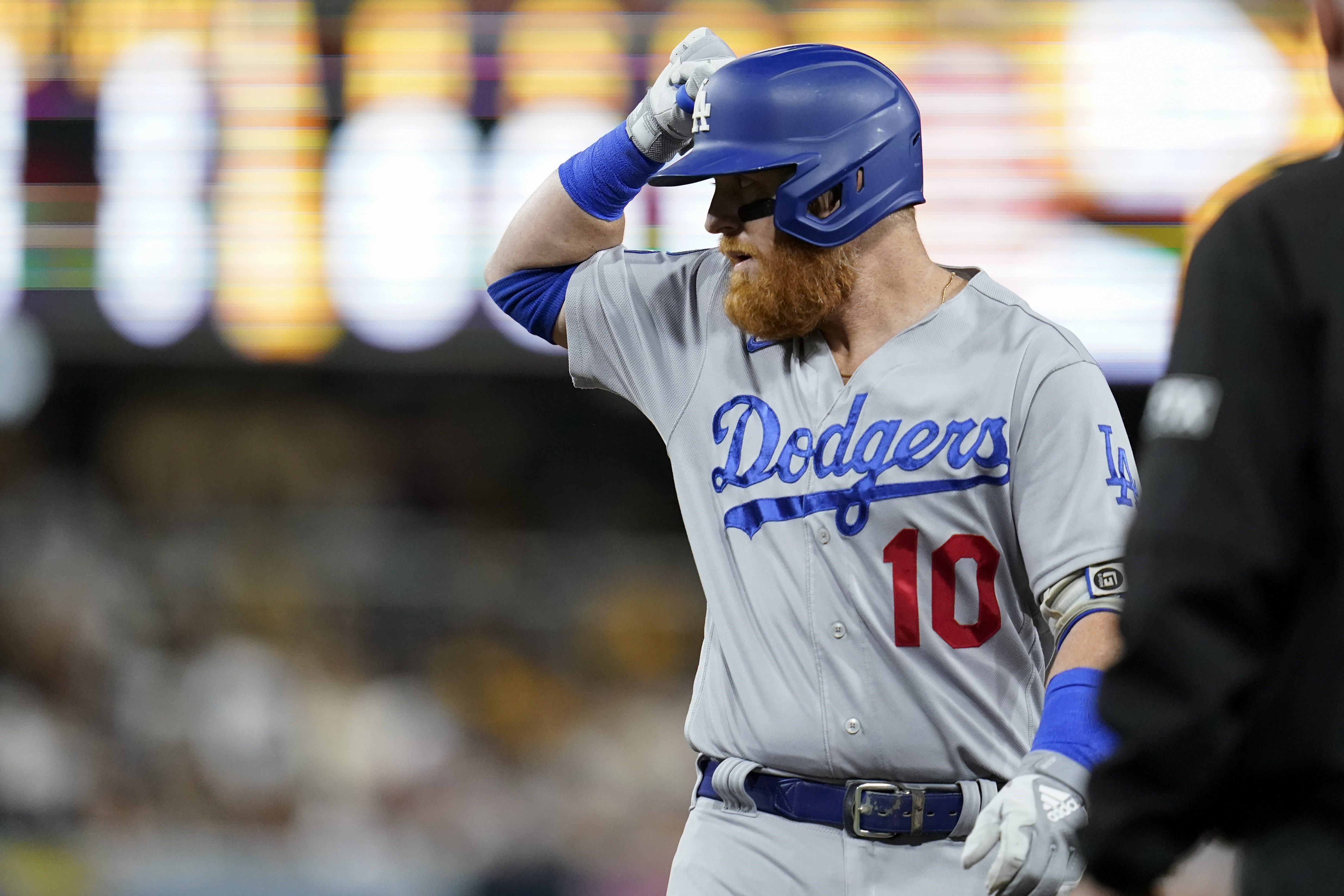 Kourtney & Justin Turner Serve As Honorary Hosts For Children's